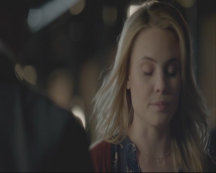 VampireDiariesWorld-dot-org_TheOriginals1x01AlwaysAndForever-deletedscene0166.jpg