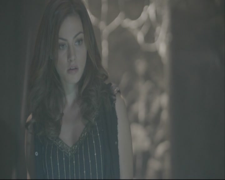 VampireDiariesWorld-dot-org_TheOriginals1x02HouseOfTheRisingSun-deletedscene0038.jpg