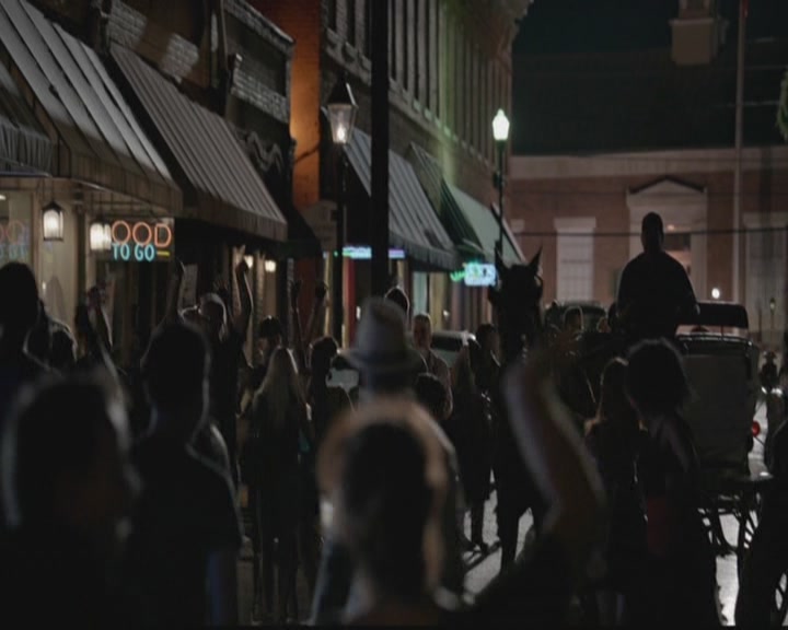 VampireDiariesWorld-dot-org_TheOriginals1x02HouseOfTheRisingSun0007.jpg