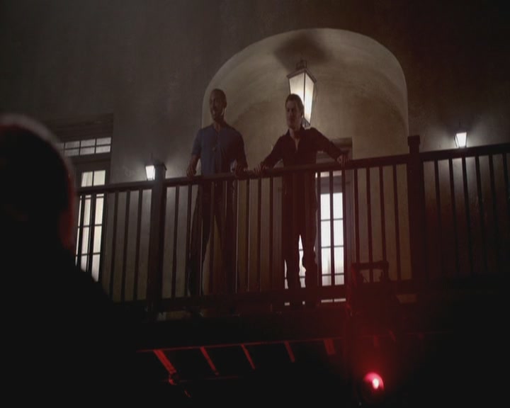 VampireDiariesWorld-dot-org_TheOriginals1x02HouseOfTheRisingSun0050.jpg