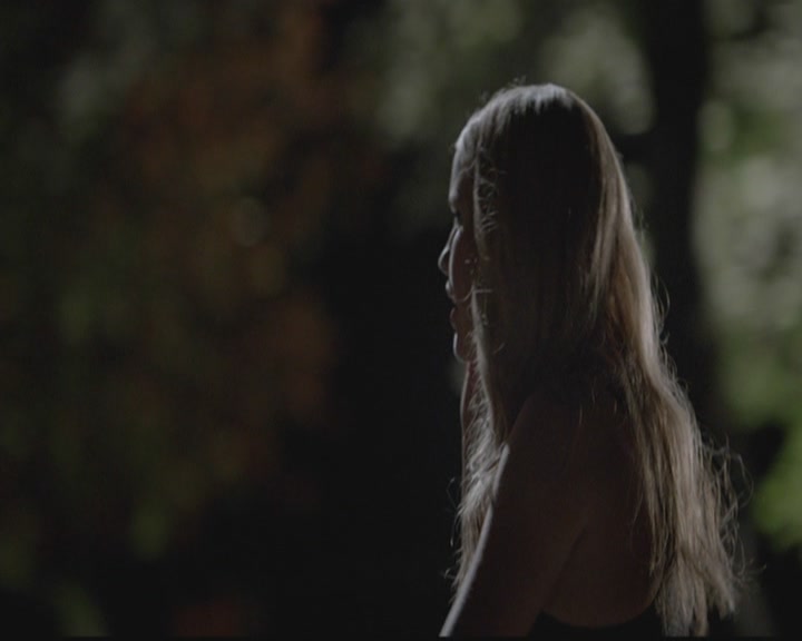 VampireDiariesWorld-dot-org_TheOriginals1x02HouseOfTheRisingSun0129.jpg