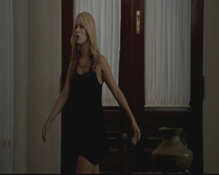 VampireDiariesWorld-dot-org_TheOriginals1x02HouseOfTheRisingSun0134.jpg