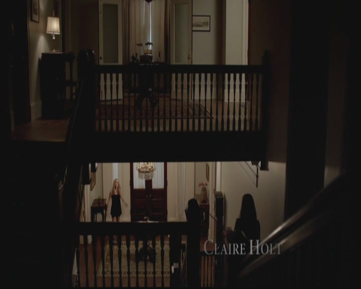 VampireDiariesWorld-dot-org_TheOriginals1x02HouseOfTheRisingSun0138.jpg