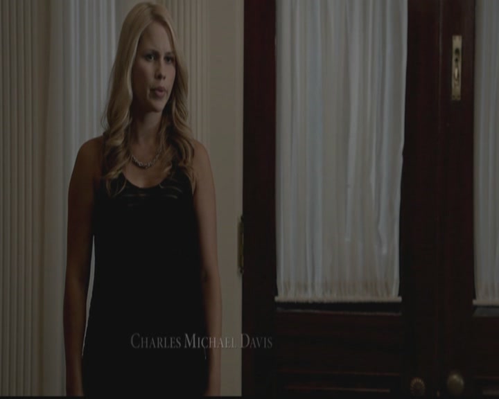 VampireDiariesWorld-dot-org_TheOriginals1x02HouseOfTheRisingSun0147.jpg