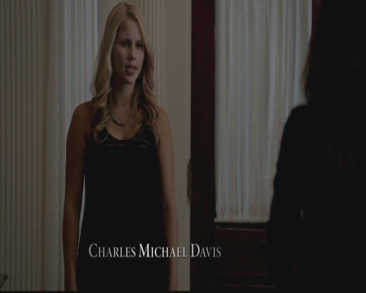 VampireDiariesWorld-dot-org_TheOriginals1x02HouseOfTheRisingSun0148.jpg