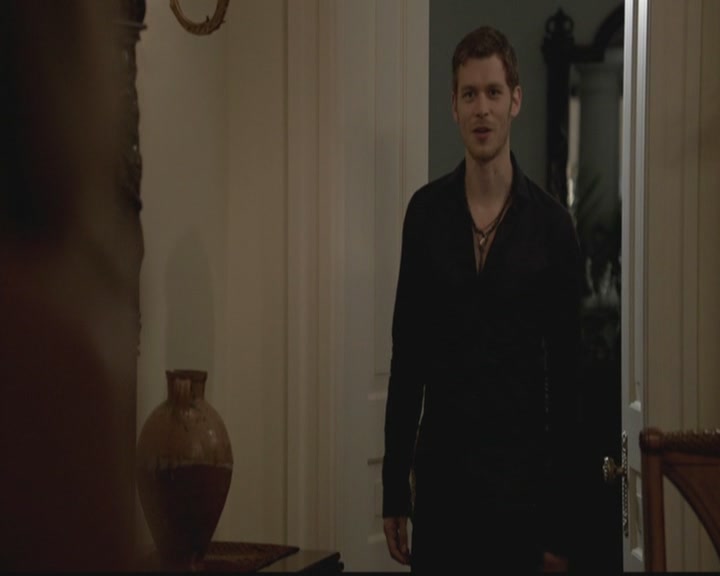 VampireDiariesWorld-dot-org_TheOriginals1x02HouseOfTheRisingSun0190.jpg