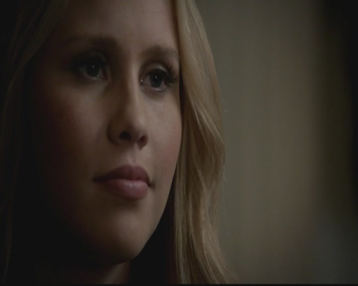 VampireDiariesWorld-dot-org_TheOriginals1x02HouseOfTheRisingSun0208.jpg