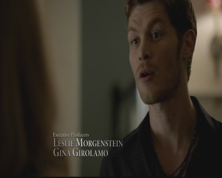 VampireDiariesWorld-dot-org_TheOriginals1x02HouseOfTheRisingSun0216.jpg