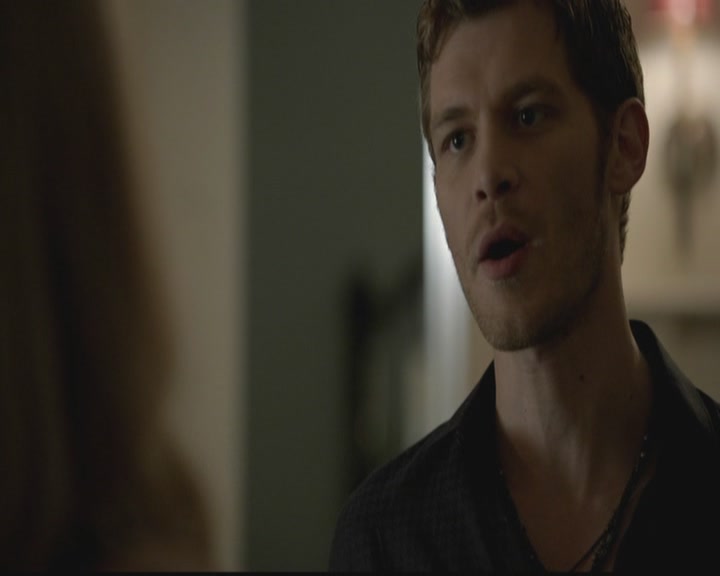 VampireDiariesWorld-dot-org_TheOriginals1x02HouseOfTheRisingSun0217.jpg