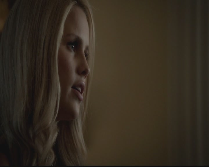 VampireDiariesWorld-dot-org_TheOriginals1x02HouseOfTheRisingSun0221.jpg