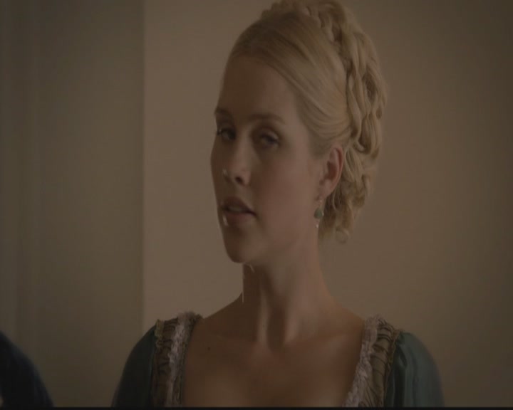 VampireDiariesWorld-dot-org_TheOriginals1x02HouseOfTheRisingSun0298.jpg