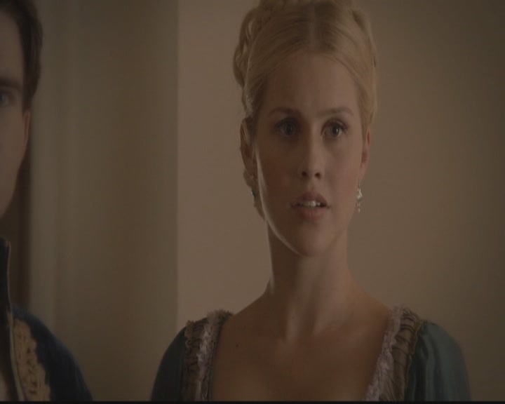 VampireDiariesWorld-dot-org_TheOriginals1x02HouseOfTheRisingSun0313.jpg