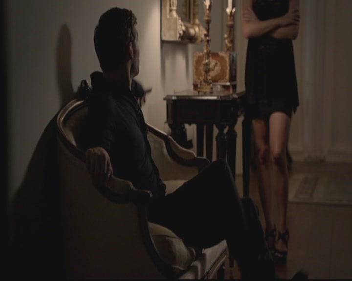 VampireDiariesWorld-dot-org_TheOriginals1x02HouseOfTheRisingSun0337.jpg