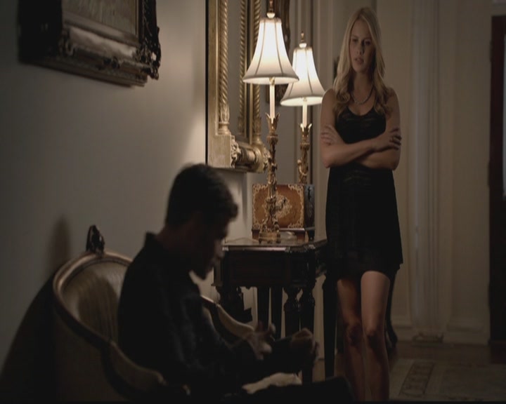 VampireDiariesWorld-dot-org_TheOriginals1x02HouseOfTheRisingSun0345.jpg