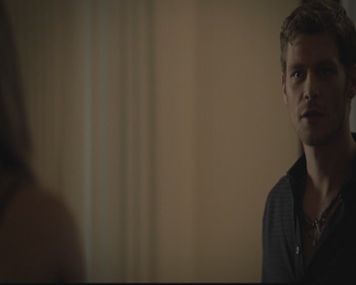 VampireDiariesWorld-dot-org_TheOriginals1x02HouseOfTheRisingSun0350.jpg