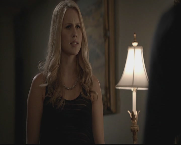 VampireDiariesWorld-dot-org_TheOriginals1x02HouseOfTheRisingSun0353.jpg