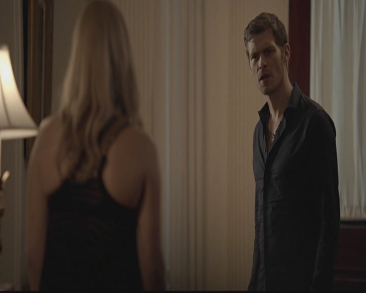 VampireDiariesWorld-dot-org_TheOriginals1x02HouseOfTheRisingSun0359.jpg