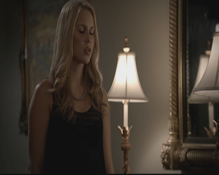 VampireDiariesWorld-dot-org_TheOriginals1x02HouseOfTheRisingSun0382.jpg