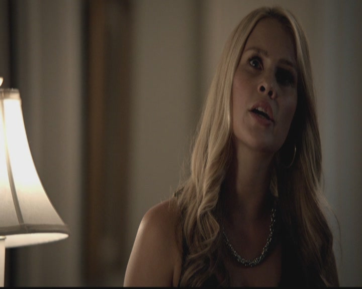 VampireDiariesWorld-dot-org_TheOriginals1x02HouseOfTheRisingSun0392.jpg