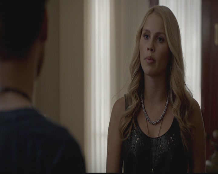 VampireDiariesWorld-dot-org_TheOriginals1x02HouseOfTheRisingSun2200.jpg