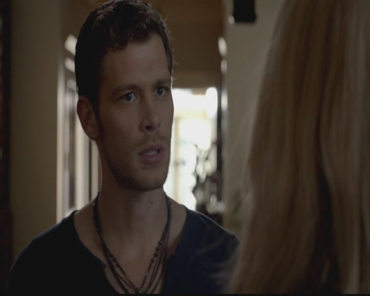 VampireDiariesWorld-dot-org_TheOriginals1x02HouseOfTheRisingSun2201.jpg