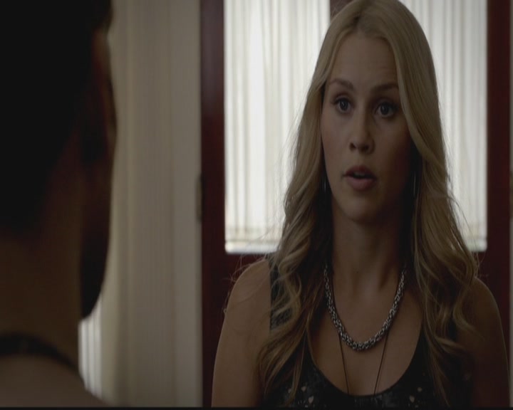 VampireDiariesWorld-dot-org_TheOriginals1x02HouseOfTheRisingSun2210.jpg