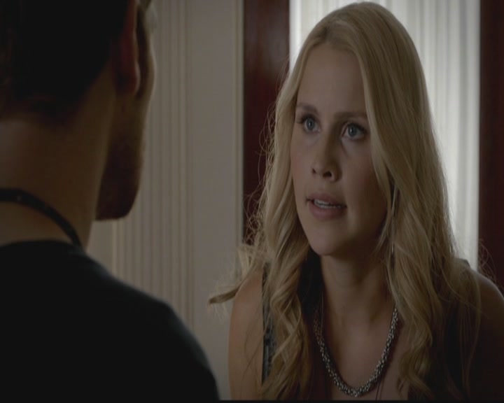 VampireDiariesWorld-dot-org_TheOriginals1x02HouseOfTheRisingSun2255.jpg