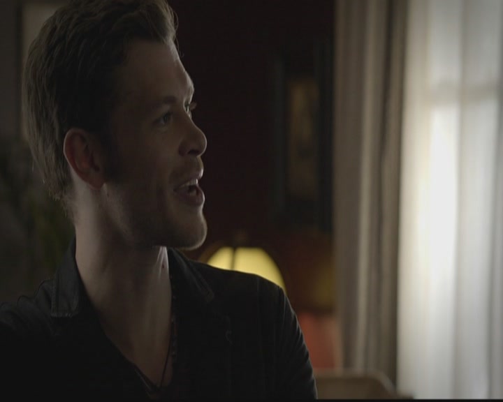 VampireDiariesWorld-dot-org_TheOriginals1x03TangledUpInBlue0103.jpg