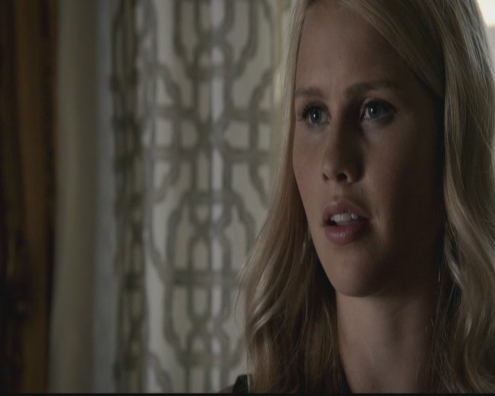 VampireDiariesWorld-dot-org_TheOriginals1x03TangledUpInBlue0110.jpg