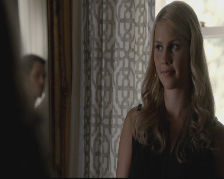 VampireDiariesWorld-dot-org_TheOriginals1x03TangledUpInBlue0138.jpg