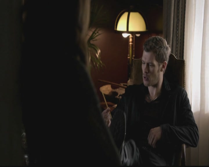 VampireDiariesWorld-dot-org_TheOriginals1x03TangledUpInBlue0146.jpg