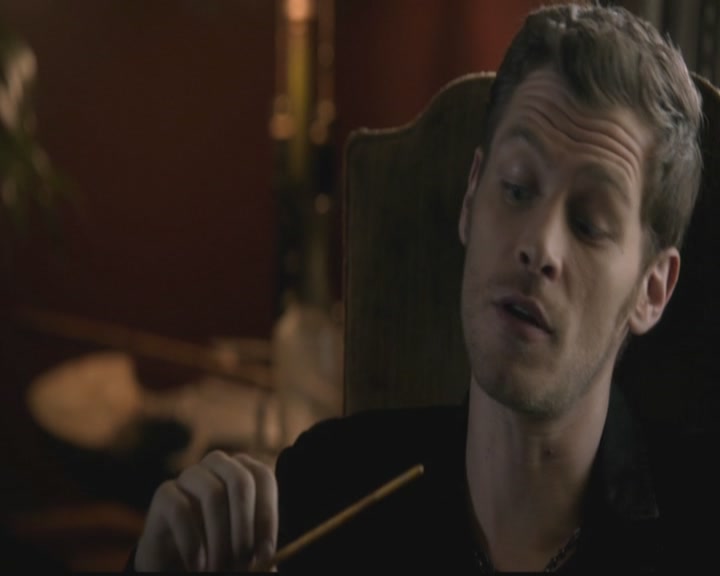 VampireDiariesWorld-dot-org_TheOriginals1x03TangledUpInBlue0149.jpg