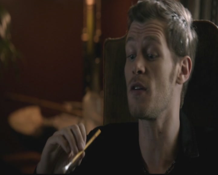 VampireDiariesWorld-dot-org_TheOriginals1x03TangledUpInBlue0150.jpg