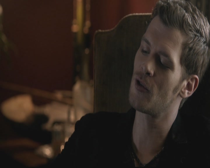 VampireDiariesWorld-dot-org_TheOriginals1x03TangledUpInBlue0156.jpg