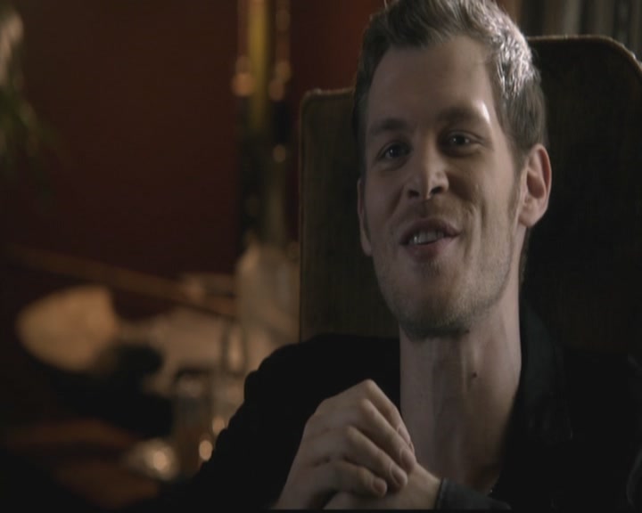 VampireDiariesWorld-dot-org_TheOriginals1x03TangledUpInBlue0163.jpg