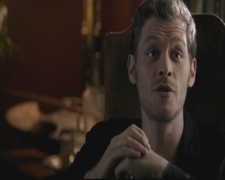 VampireDiariesWorld-dot-org_TheOriginals1x03TangledUpInBlue0165.jpg