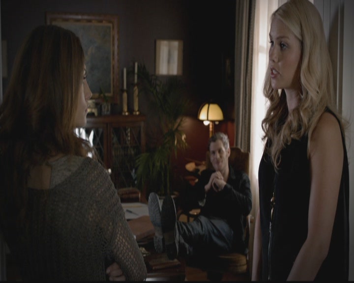 VampireDiariesWorld-dot-org_TheOriginals1x03TangledUpInBlue0167.jpg