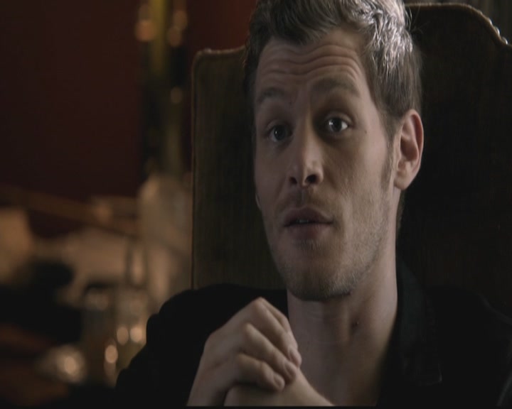 VampireDiariesWorld-dot-org_TheOriginals1x03TangledUpInBlue0183.jpg