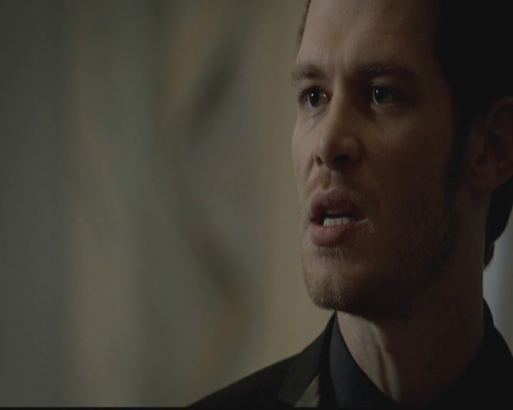 VampireDiariesWorld-dot-org_TheOriginals1x03TangledUpInBlue2045.jpg