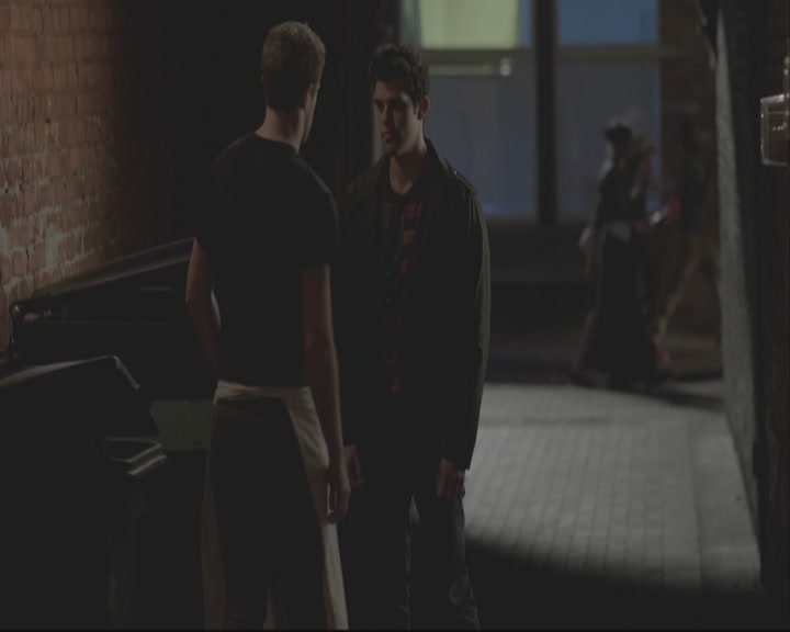 VampireDiariesWorld-dot-org_TheOriginals1x04GirlInNewOrleans-deletedscene0011.jpg