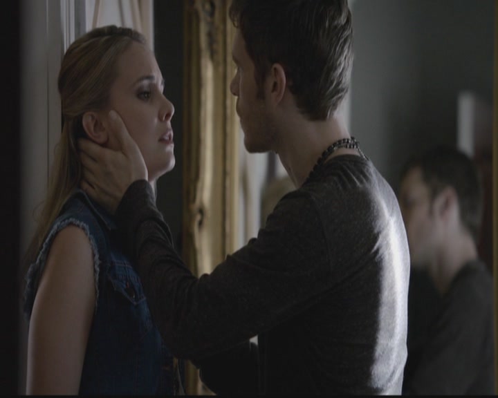 VampireDiariesWorld-dot-org_TheOriginals1x04GirlInNewOrleans0205.jpg