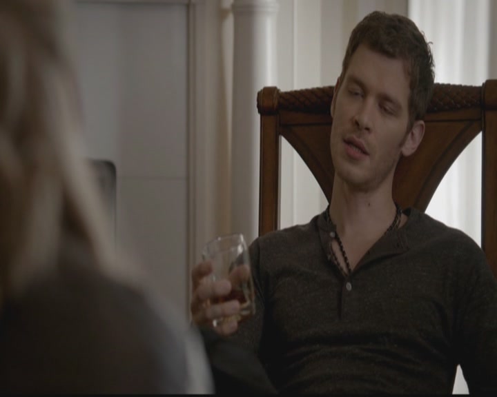 VampireDiariesWorld-dot-org_TheOriginals1x04GirlInNewOrleans0487.jpg