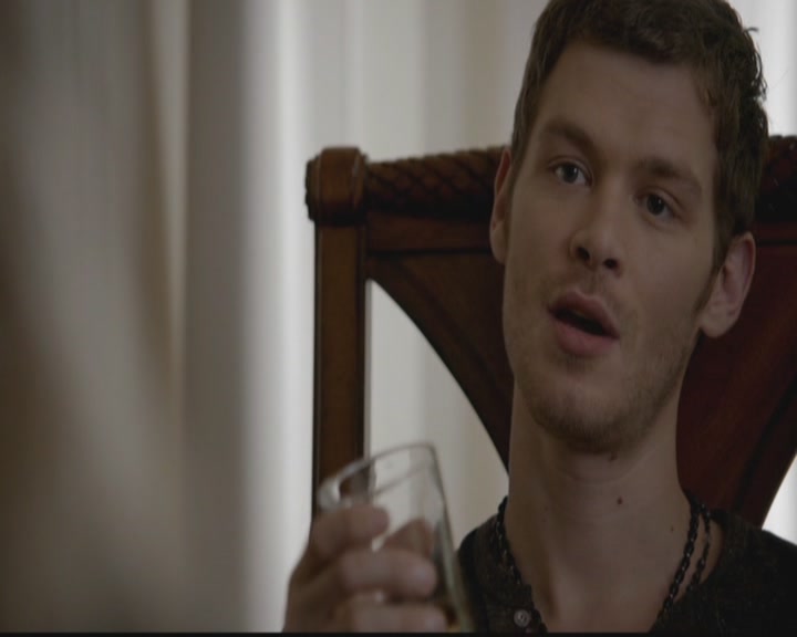 VampireDiariesWorld-dot-org_TheOriginals1x04GirlInNewOrleans0495.jpg