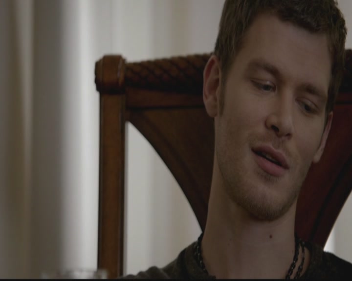 VampireDiariesWorld-dot-org_TheOriginals1x04GirlInNewOrleans0504.jpg