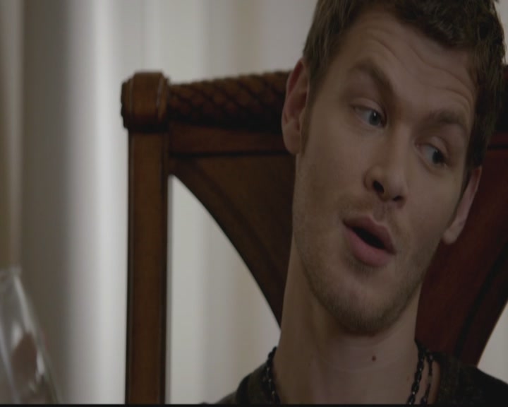 VampireDiariesWorld-dot-org_TheOriginals1x04GirlInNewOrleans0509.jpg