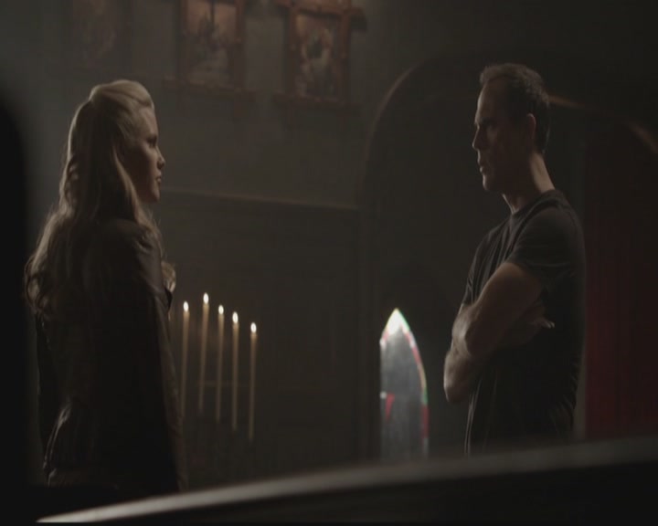 VampireDiariesWorld-dot-org_TheOriginals1x04GirlInNewOrleans0825.jpg