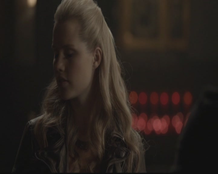 VampireDiariesWorld-dot-org_TheOriginals1x04GirlInNewOrleans0832.jpg