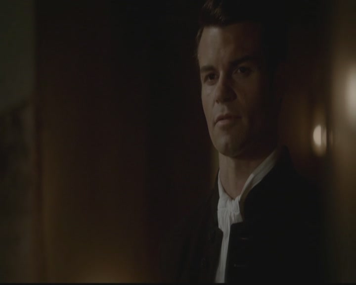 VampireDiariesWorld-dot-org_TheOriginals1x04GirlInNewOrleans0932.jpg