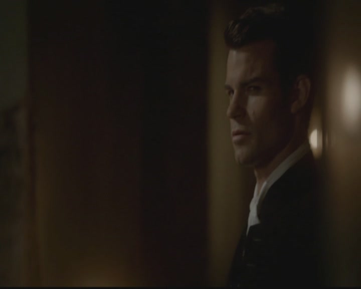 VampireDiariesWorld-dot-org_TheOriginals1x04GirlInNewOrleans0933.jpg