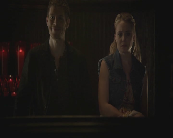 VampireDiariesWorld-dot-org_TheOriginals1x04GirlInNewOrleans1270.jpg